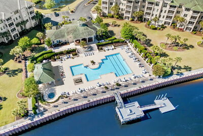 Edgewater Saltwater Pool on the Intracoastal Waterway | Barefoot Resort