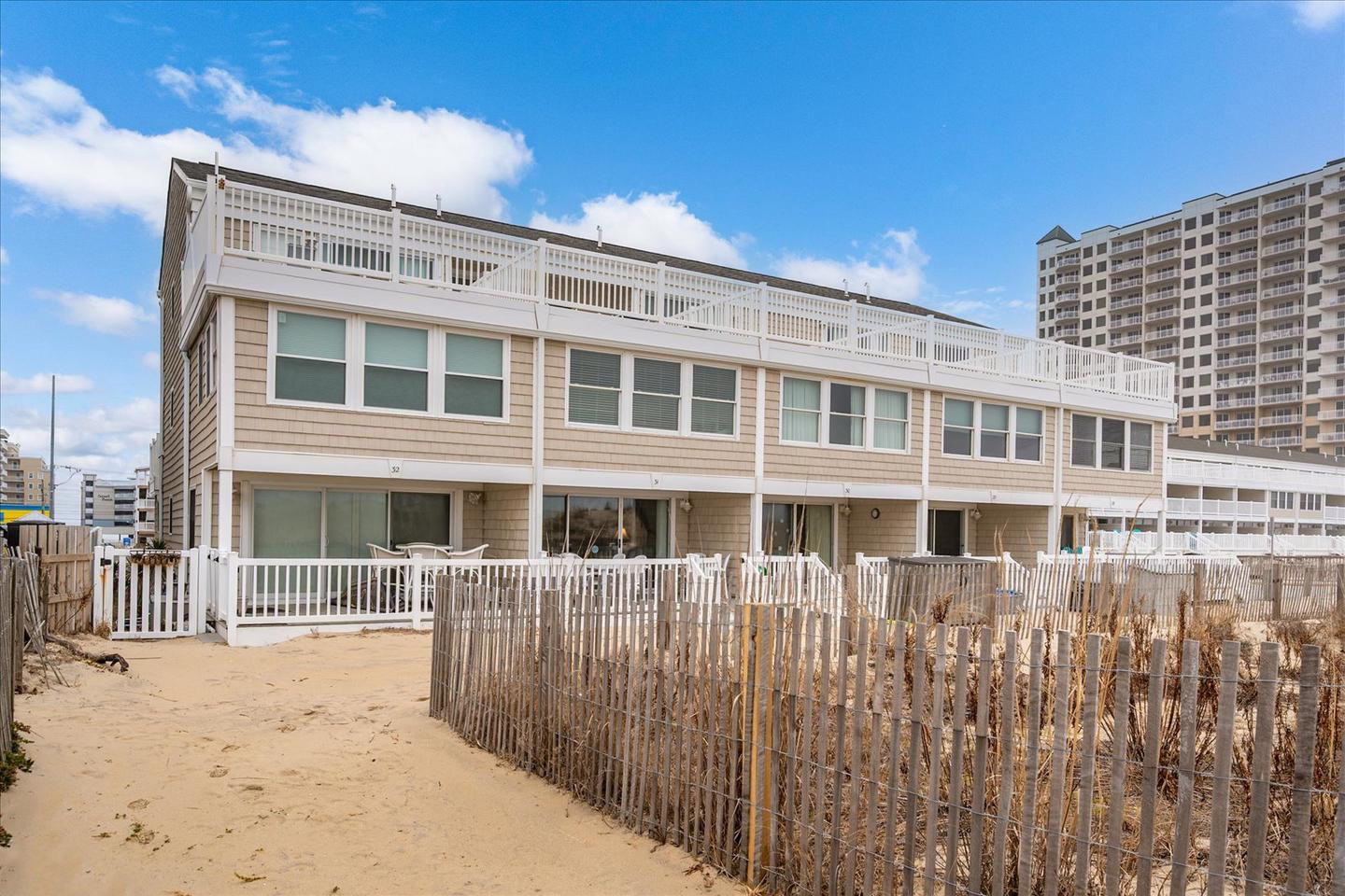 Ocean Colony oceanfront townhouse exterior view, Ocean City, MD