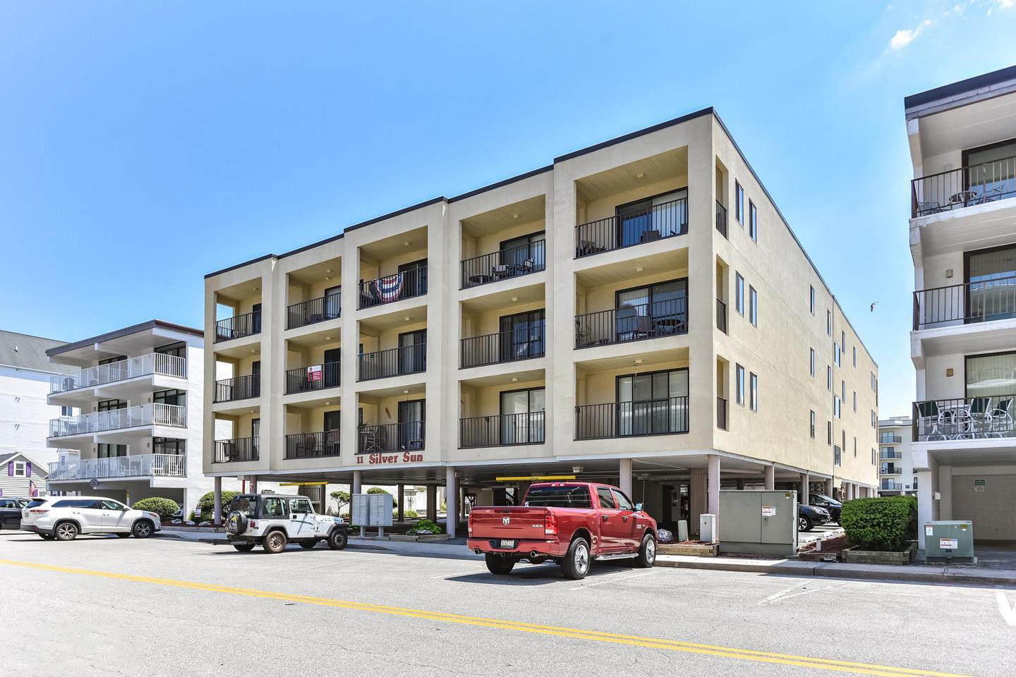 Silver Sun ocean block condo building exterior view, Ocean City, MD