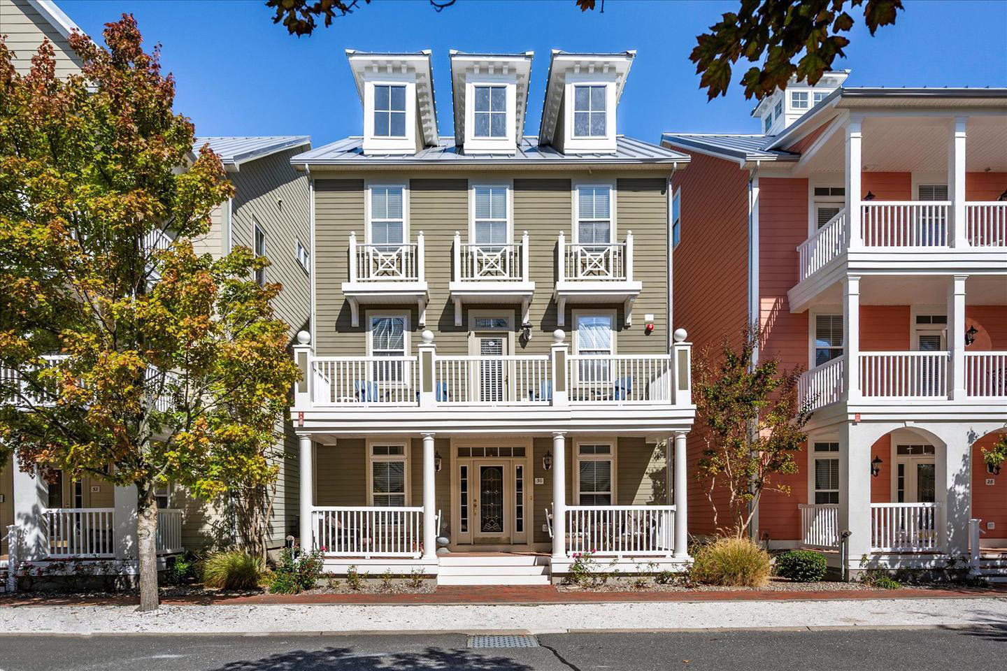 Sunset Island bayfront residential community exterior view, Ocean City, MD