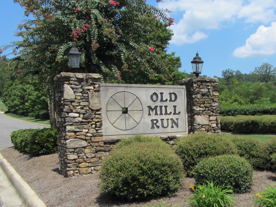Homes for sale in Old Mill Run Subdivison Trussville, Alabama