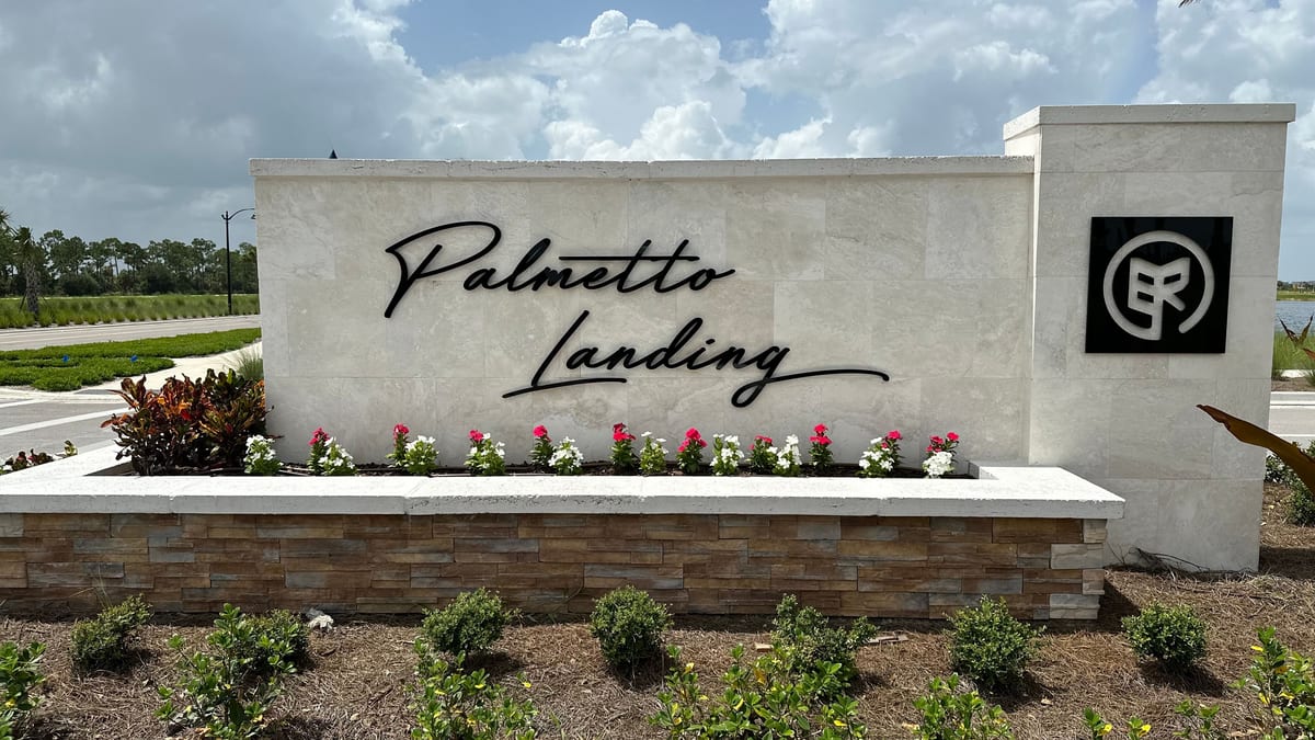 Palmetto Landing entrance sign at Babcock Ranch