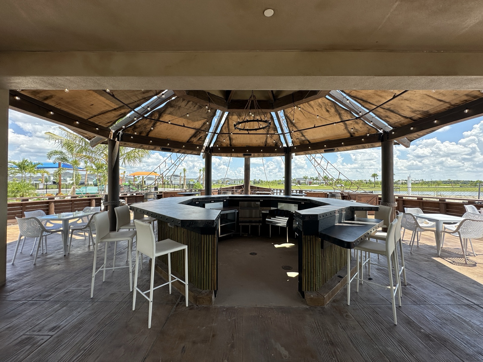 Open-air bar at Shipwreck Tavern in Tucker's Cove