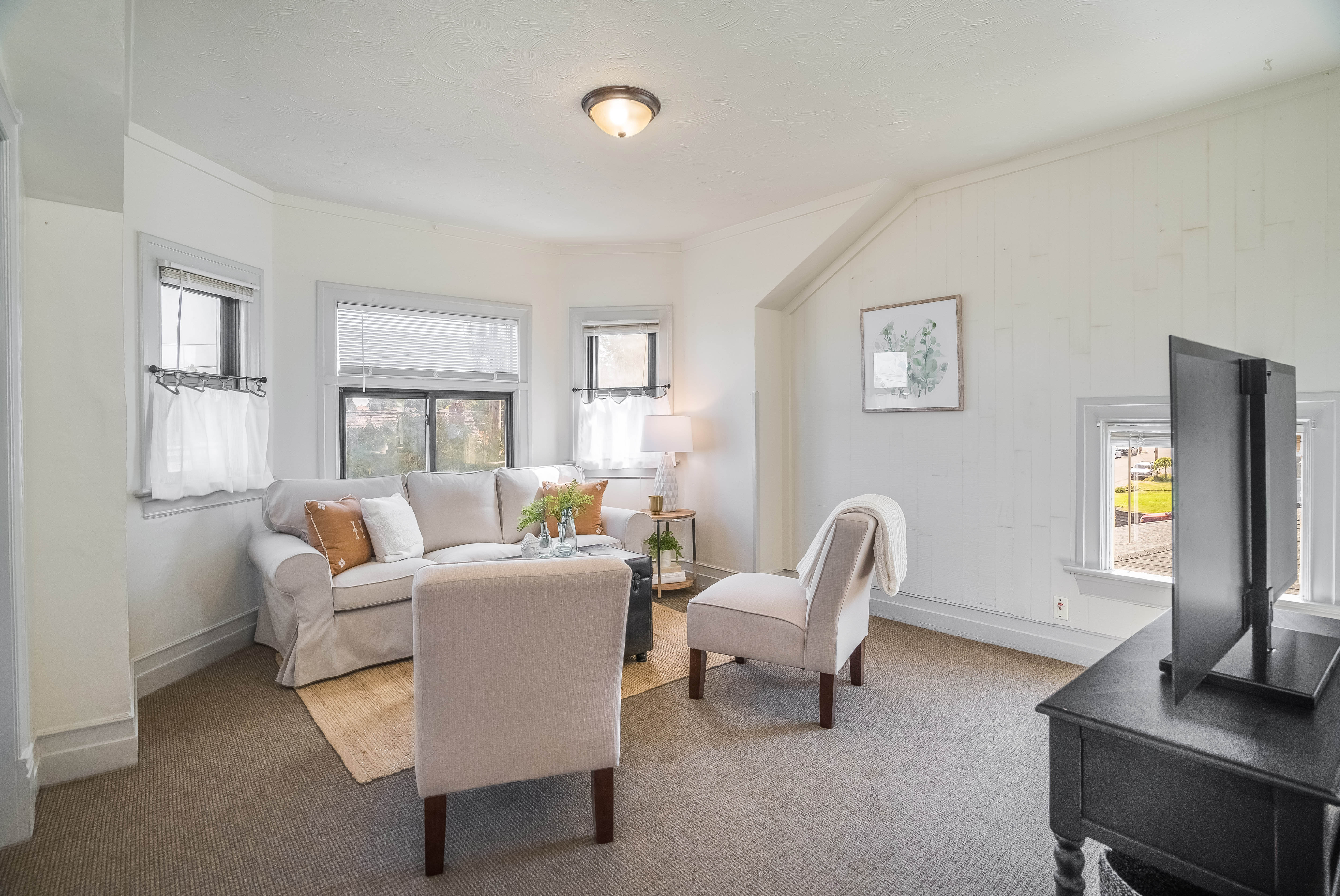 Beautiful Victorian Triplex in North End