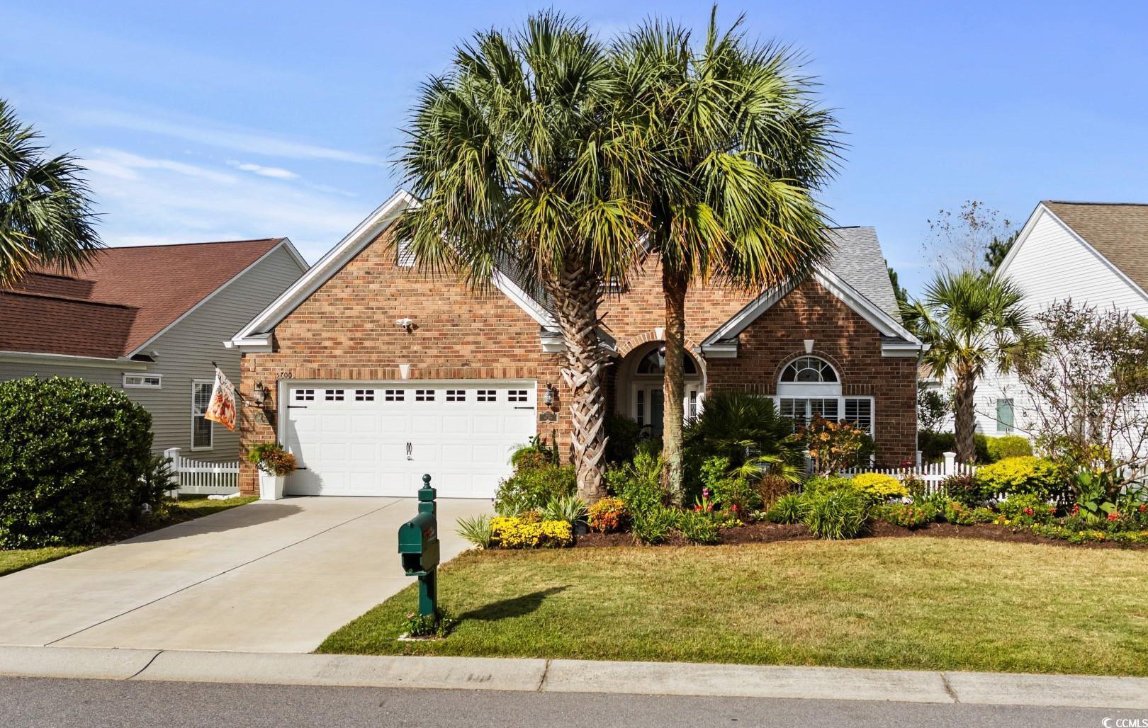 Home in Coquina Pointe Barefoot Resort