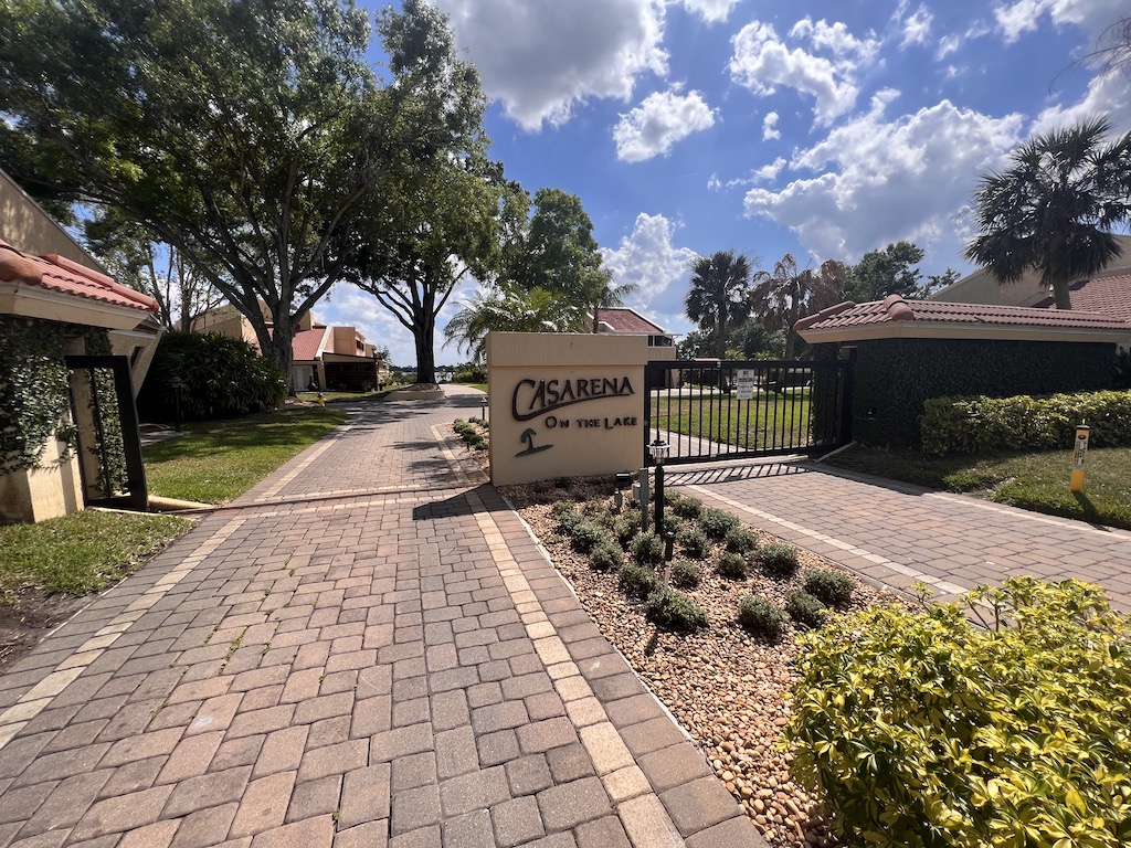 Casarena On The Lake Townhomes For Sale