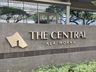 The Central Ala Moana Sign