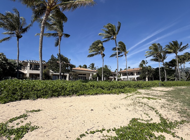 4823 Kahala Avenue