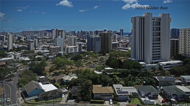 1010 Wilder with Kakaako in the Distance