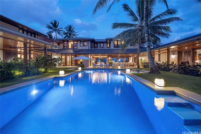 123 Kailuana Loop in Kailua