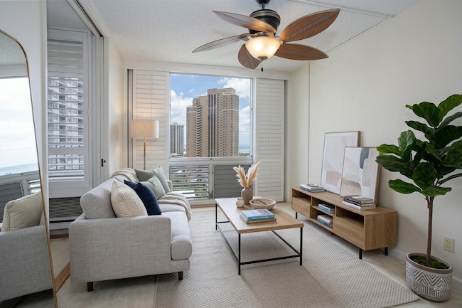 Makai Facing Bedroom at 1717 Ala Wai
