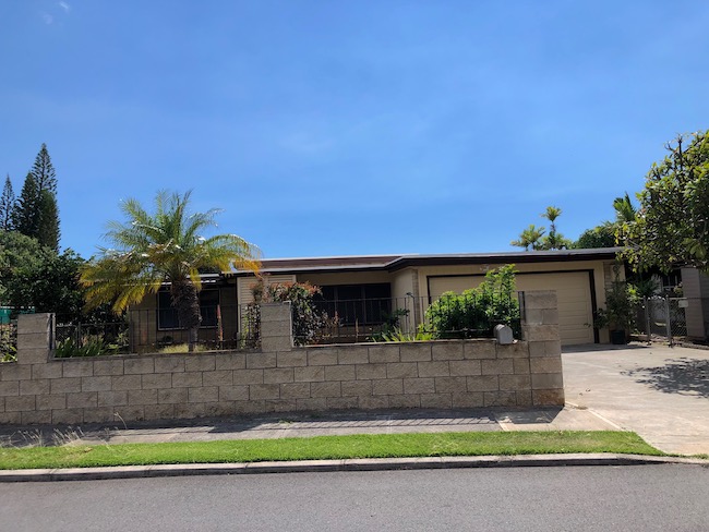 5265 Makalena St. in Aina Haina