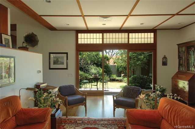 Ossipoff home at 708 Puuikena Drive