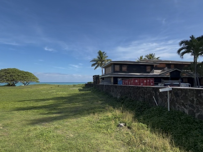 11 Kamani Kai Place