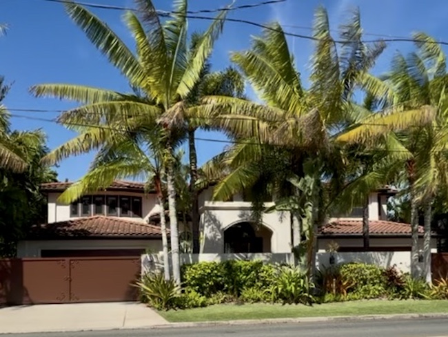 4462 Kahala Avenue