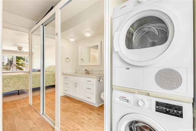 Colony Surf Studio Washer Dryer