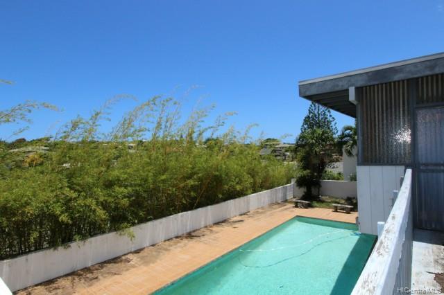 Kaimanahila Mid Century Modern Home with Pool