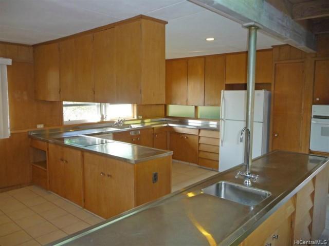 Kitchen of Makiki Heights Alfred Preis Home