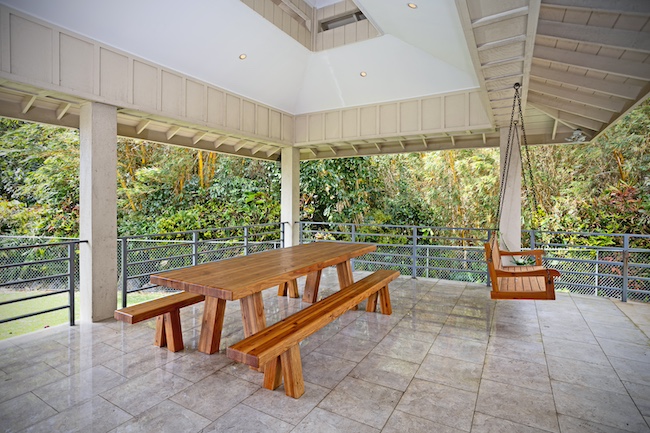 Old Pali Covered Patio
