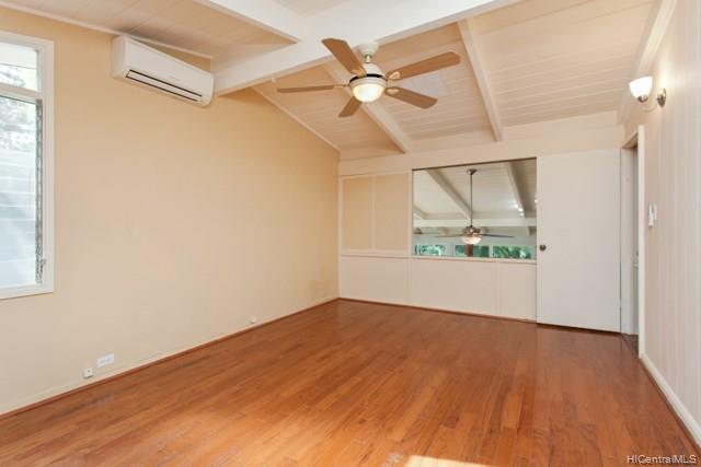 Master Bedroom Pass Through