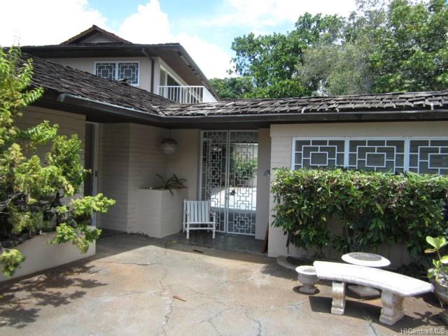 Vladimir Ossipoff Home on Diamond Head Circle
