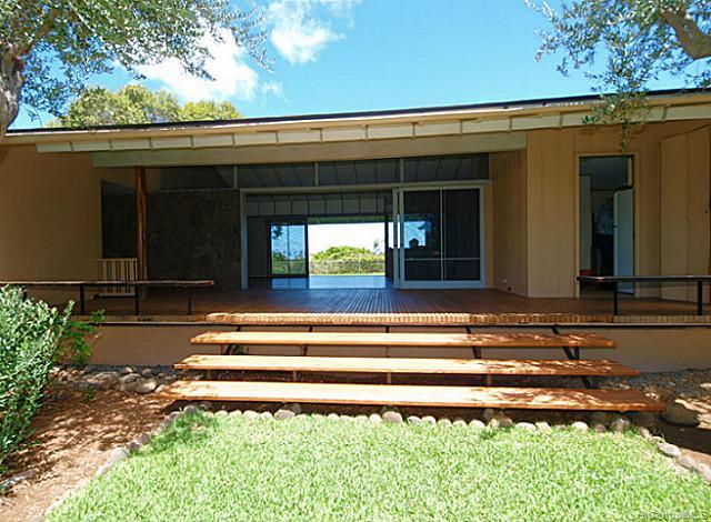 Ossipoff Home in Kahala with Views