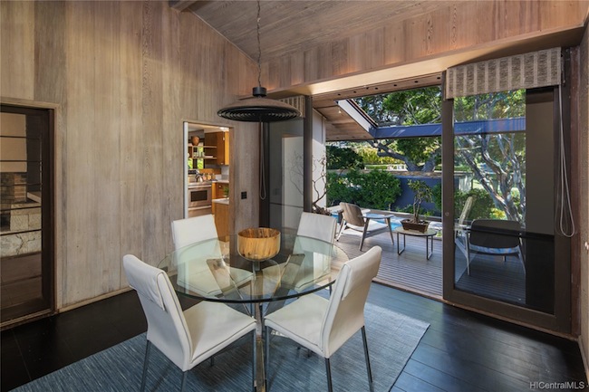 Ossipoff Paneling in Puupanini Home 1