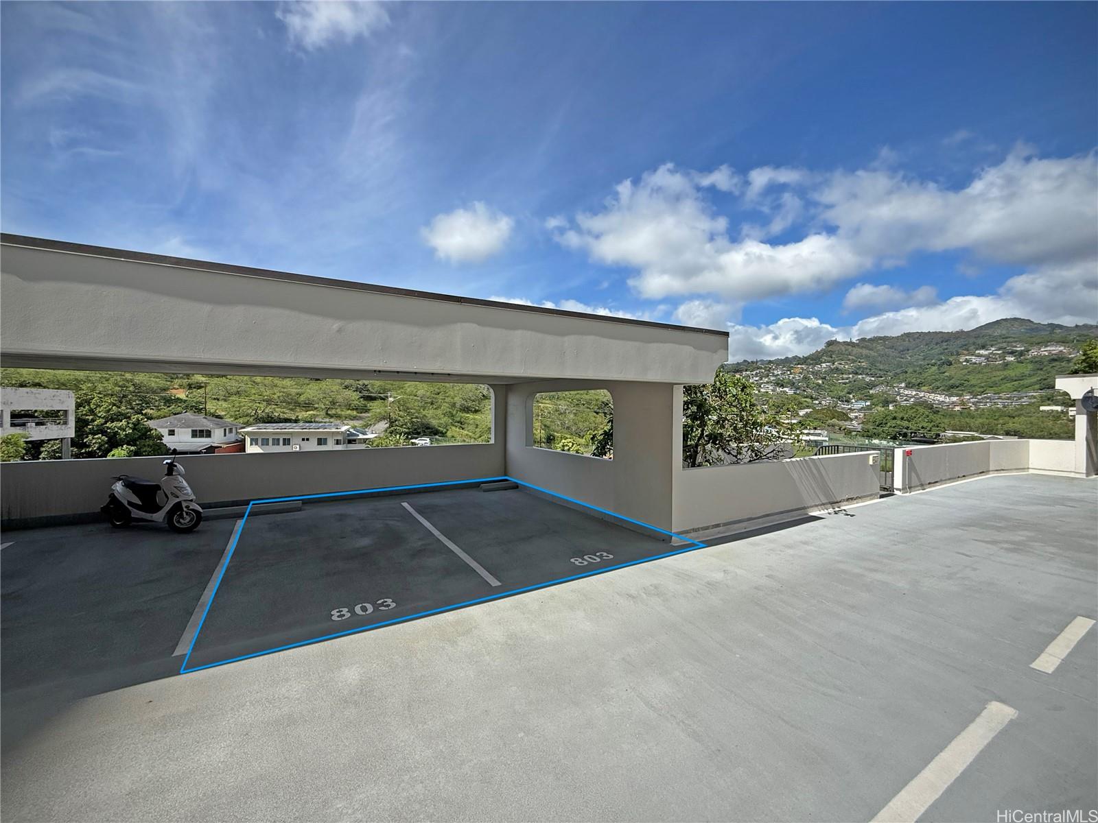 1010 Wilder Parking 2