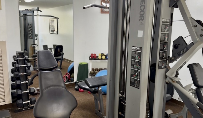 Royal Iolani Weight Equipment