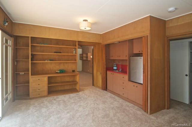 Waiholo Built Ins