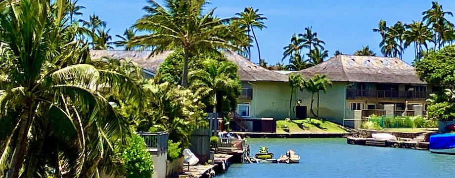 Colony Marina