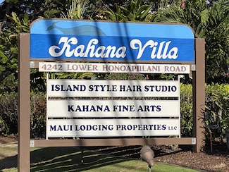 Kahana Villa Sign
