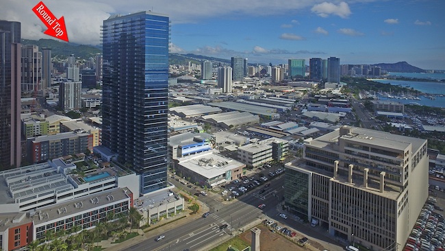 Round Top Drive seen from Kakaako