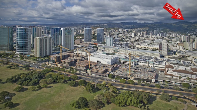Round Top Drive seen from Ala Moana