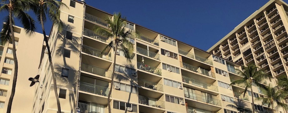Ala Wai Palms