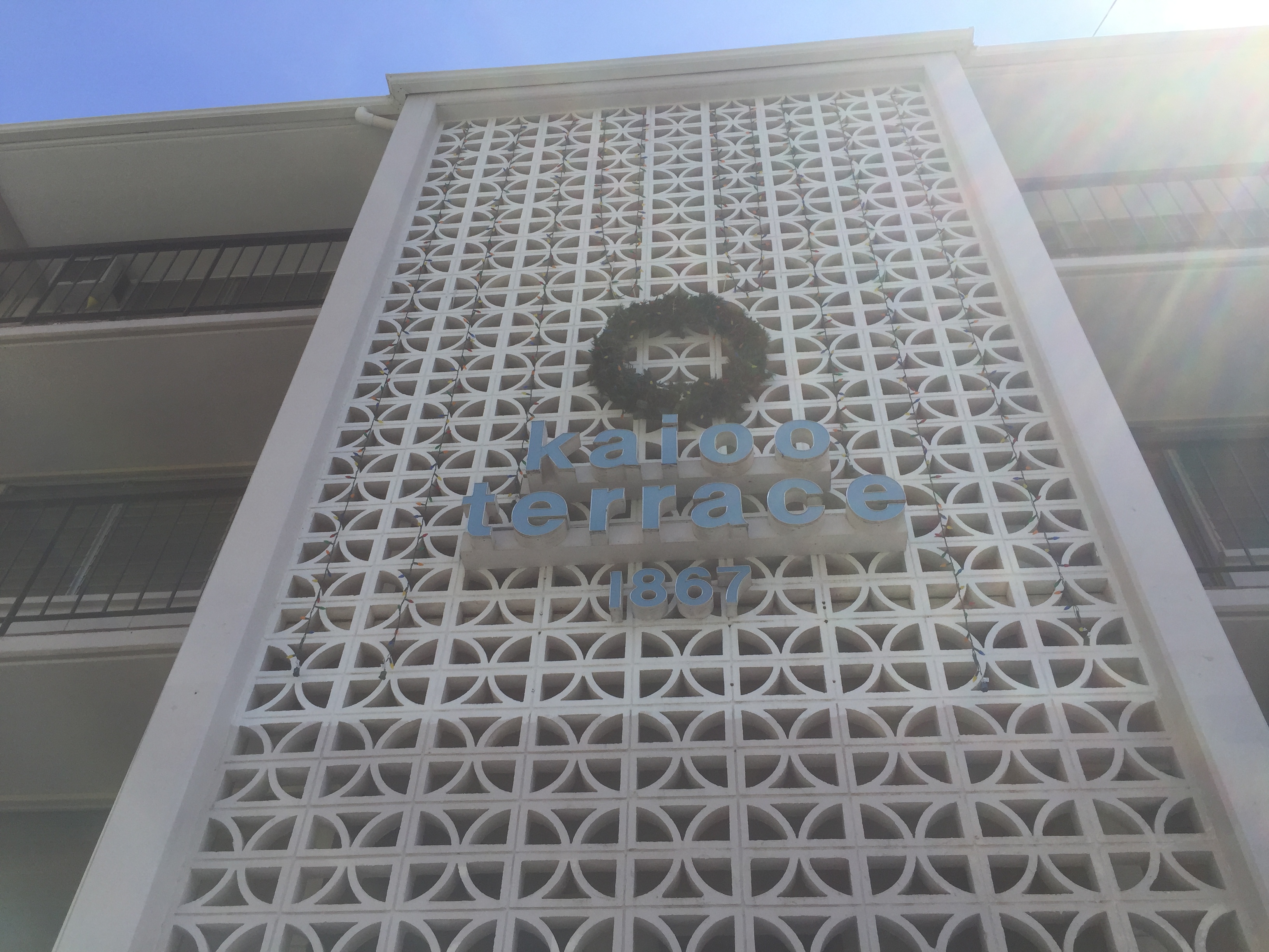 Waikiki Landmark Sign