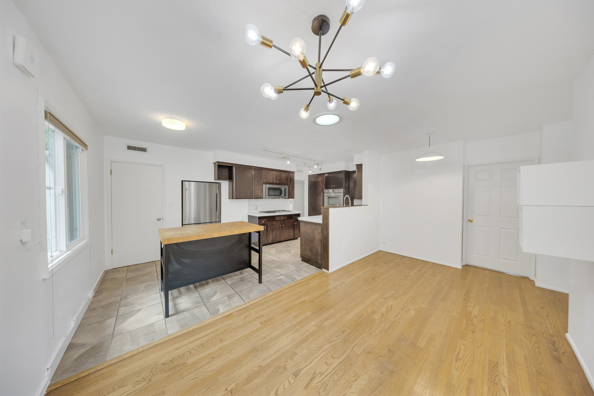 391 East Highland Avenue, Sierra Madre, CA 91024