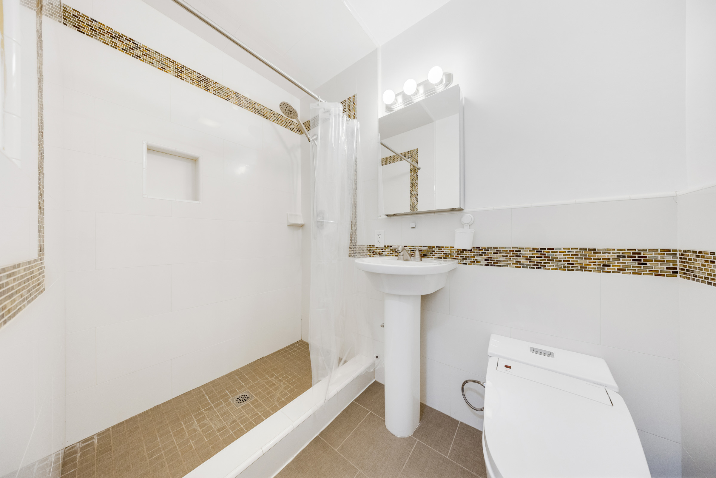 391 East Highland Avenue, Sierra Madre, CA 91024