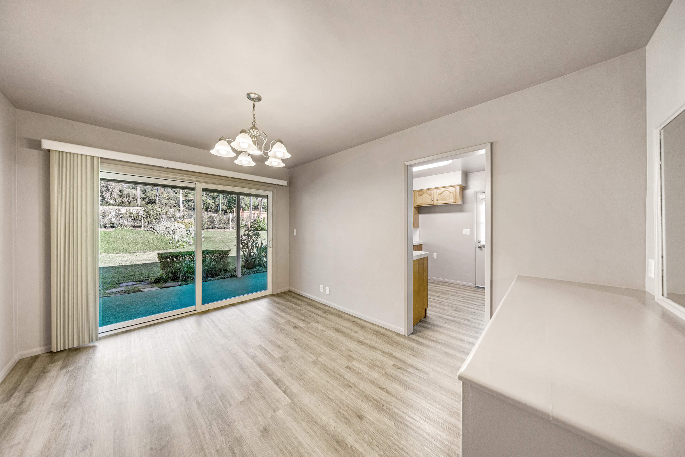 631 Deodara Drive Altadena CA 91001