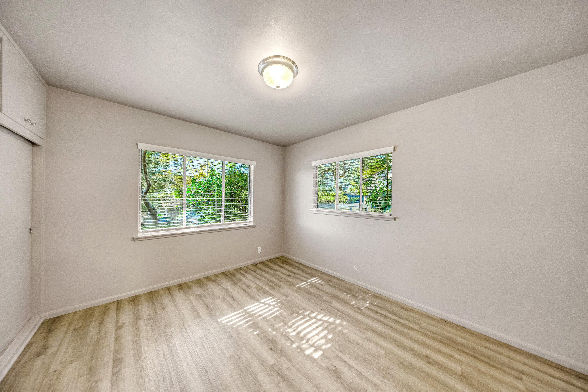 631 Deodara Drive Altadena CA 91001