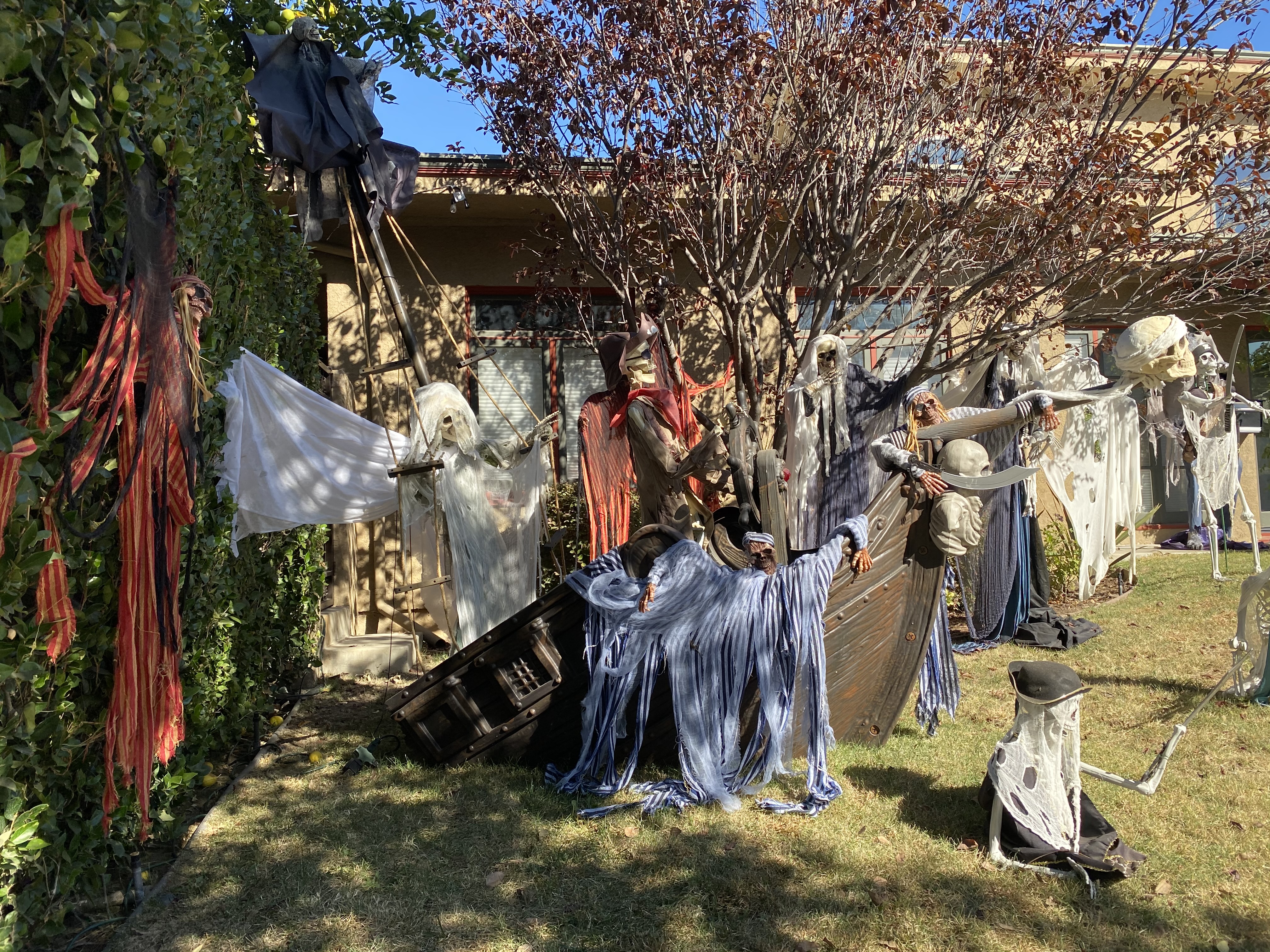 Halloween 2020 in Pasadena 3
