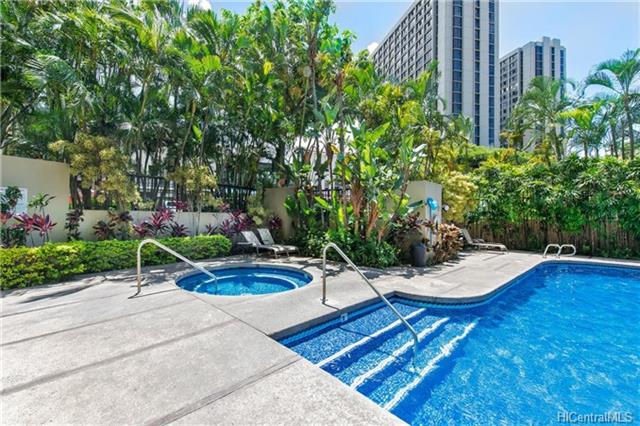 Honolulu Tower Pool