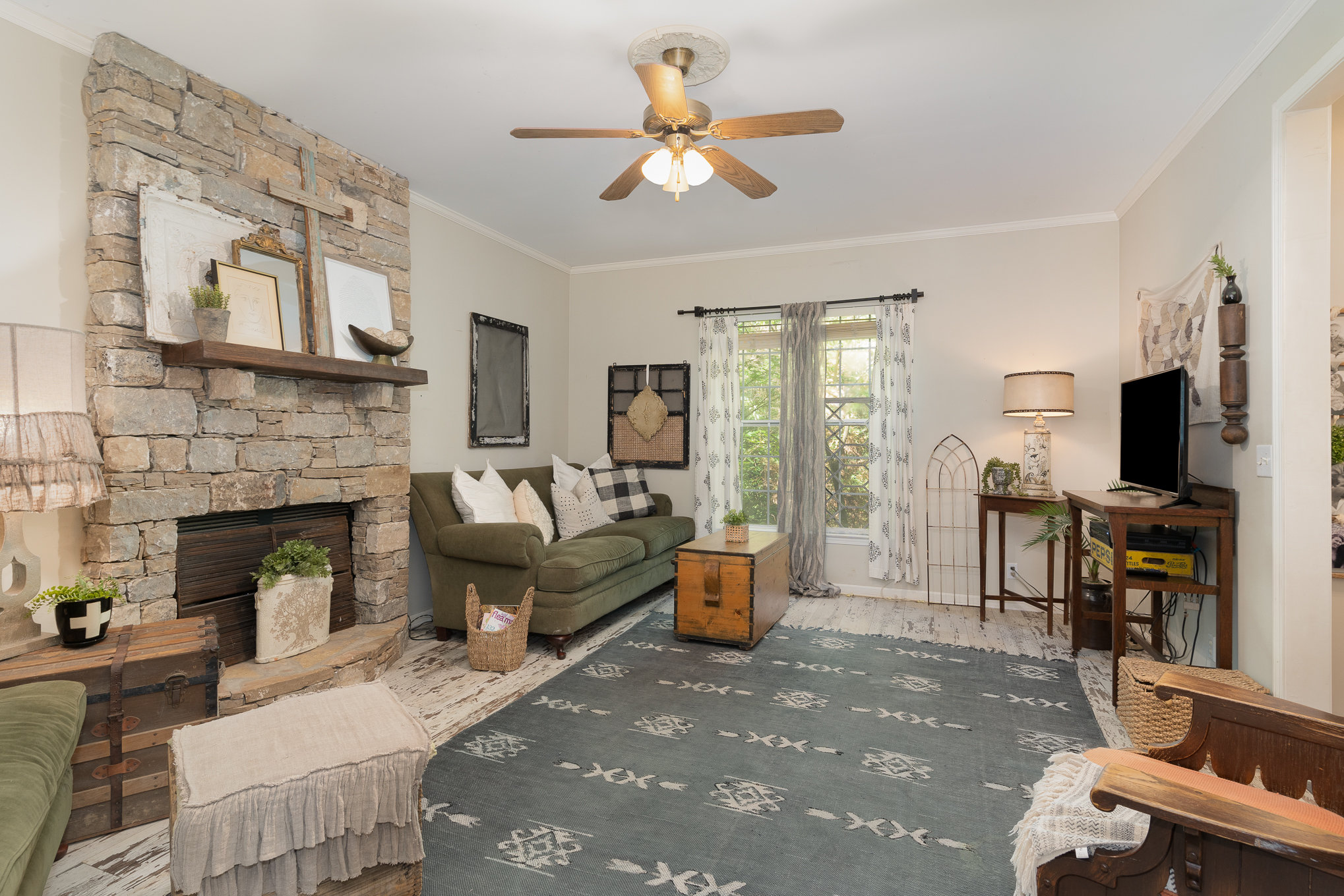 For Sale 9665 Split Log Rd. Beautiful 2,600+ Sq. Ft. House For Sale in