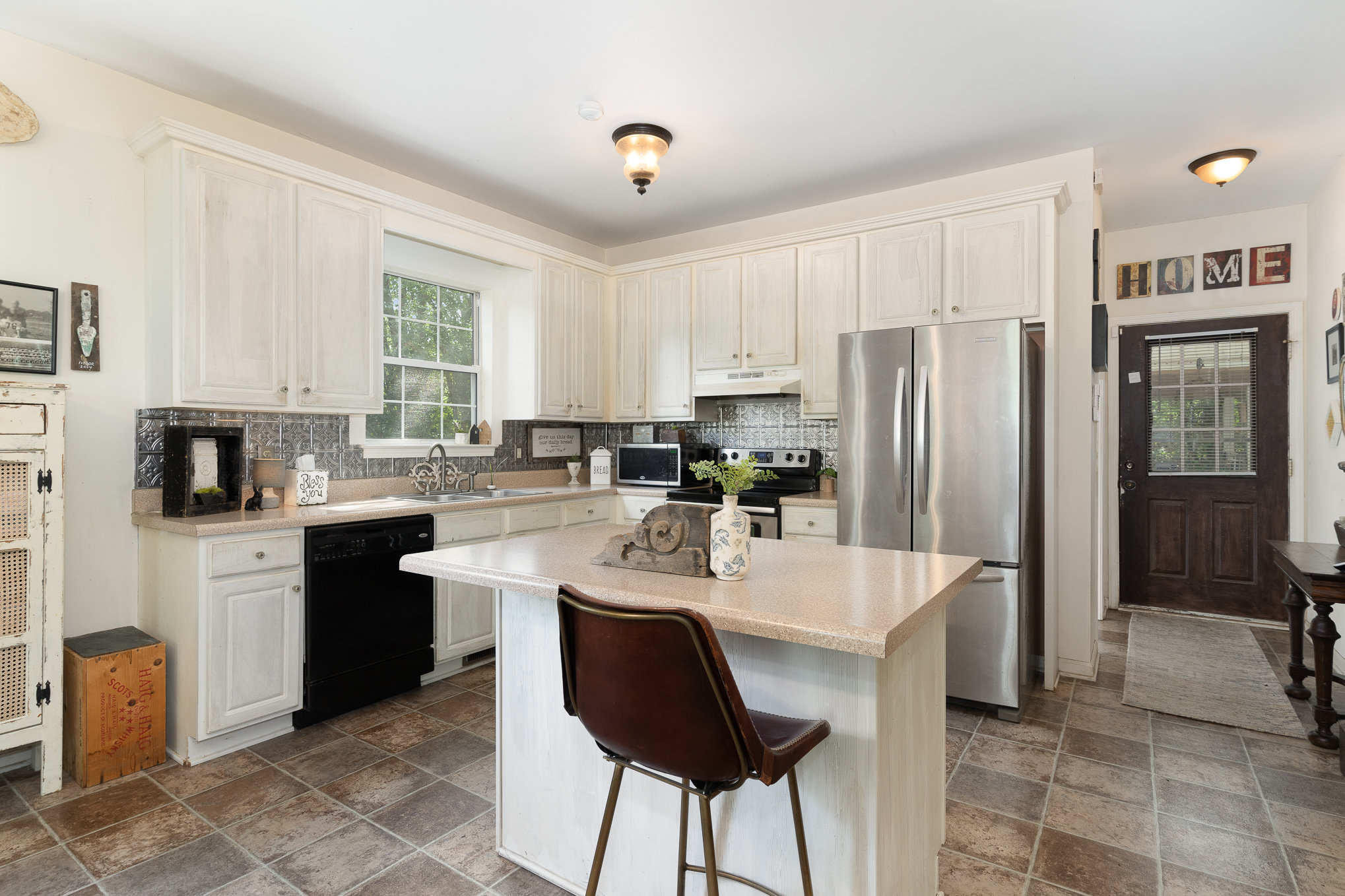 For Sale 9665 Split Log Rd. Beautiful 2,600+ Sq. Ft. House For Sale in