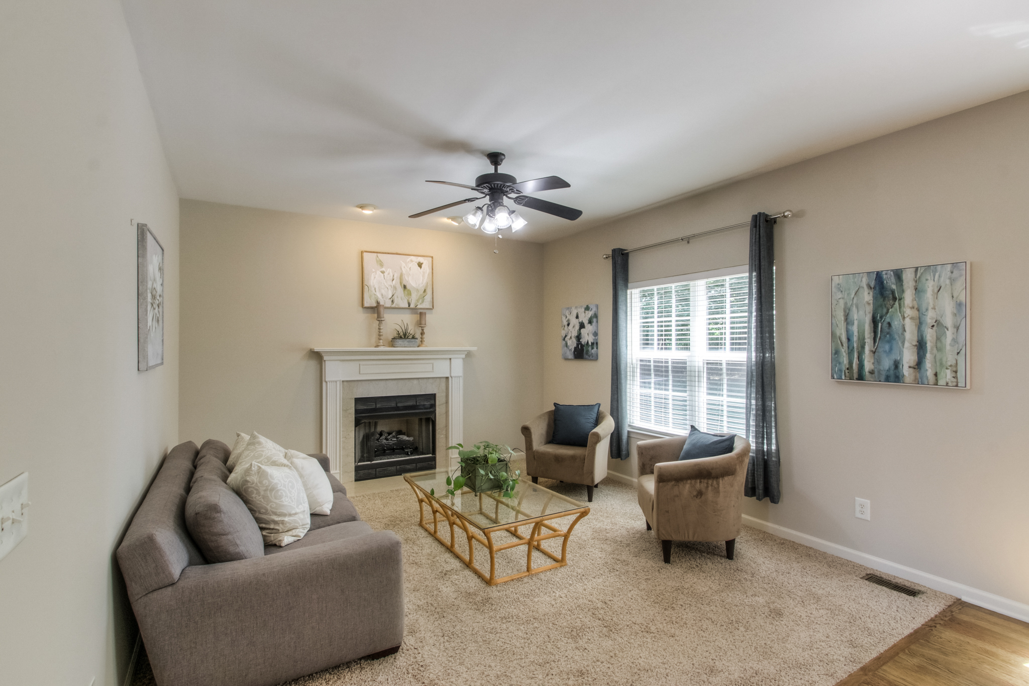 For Sale 275 Page Dr. Beautiful 2,700+ Square Feet House For Sale in