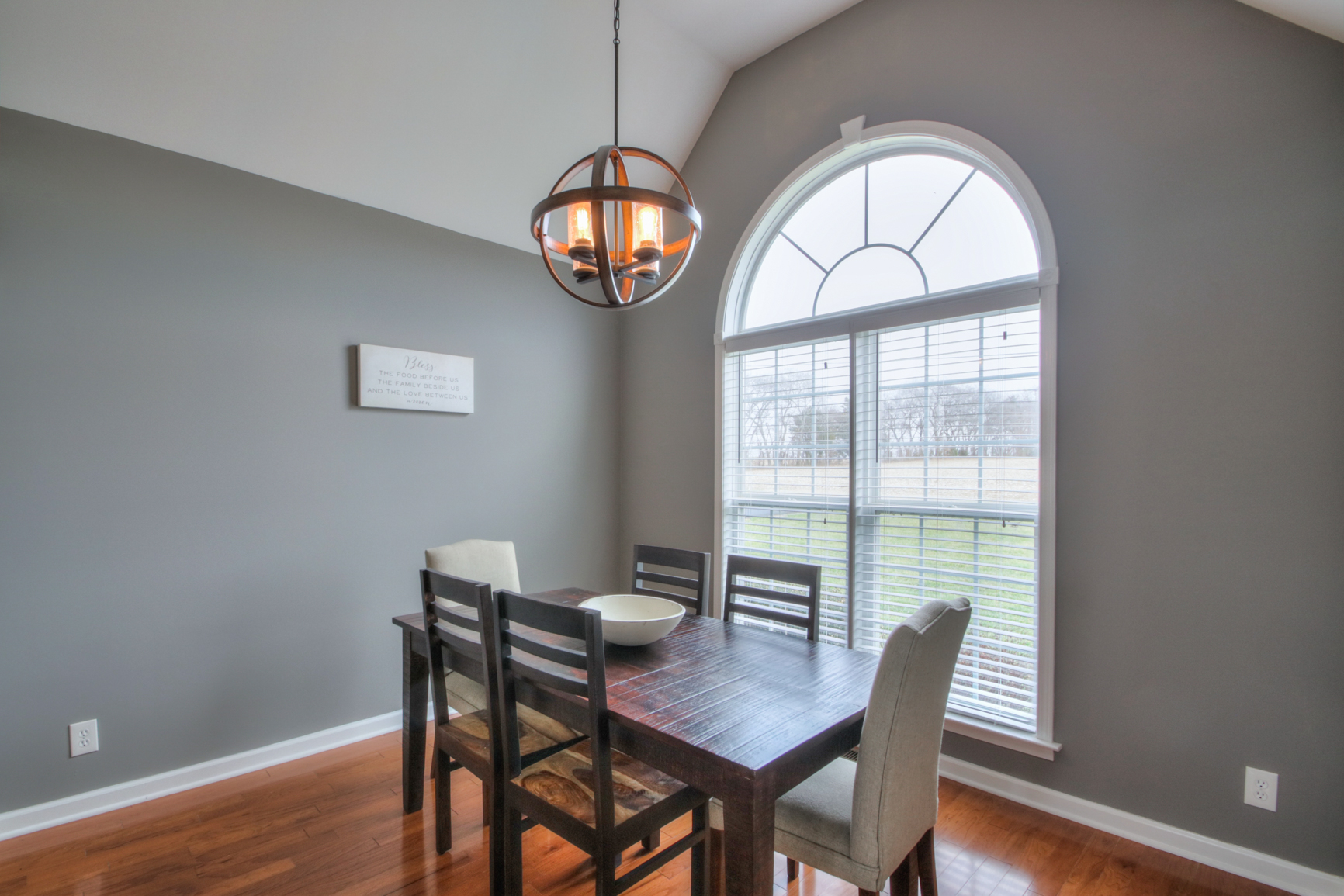 For Sale 700 Coopertown Rd Beautiful 2,200+ Square Feet House For Sale