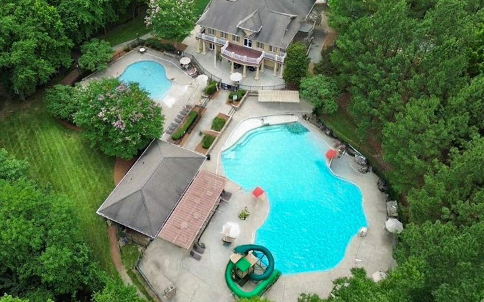 Community swimming pools in Highland Creek Charlotte NC