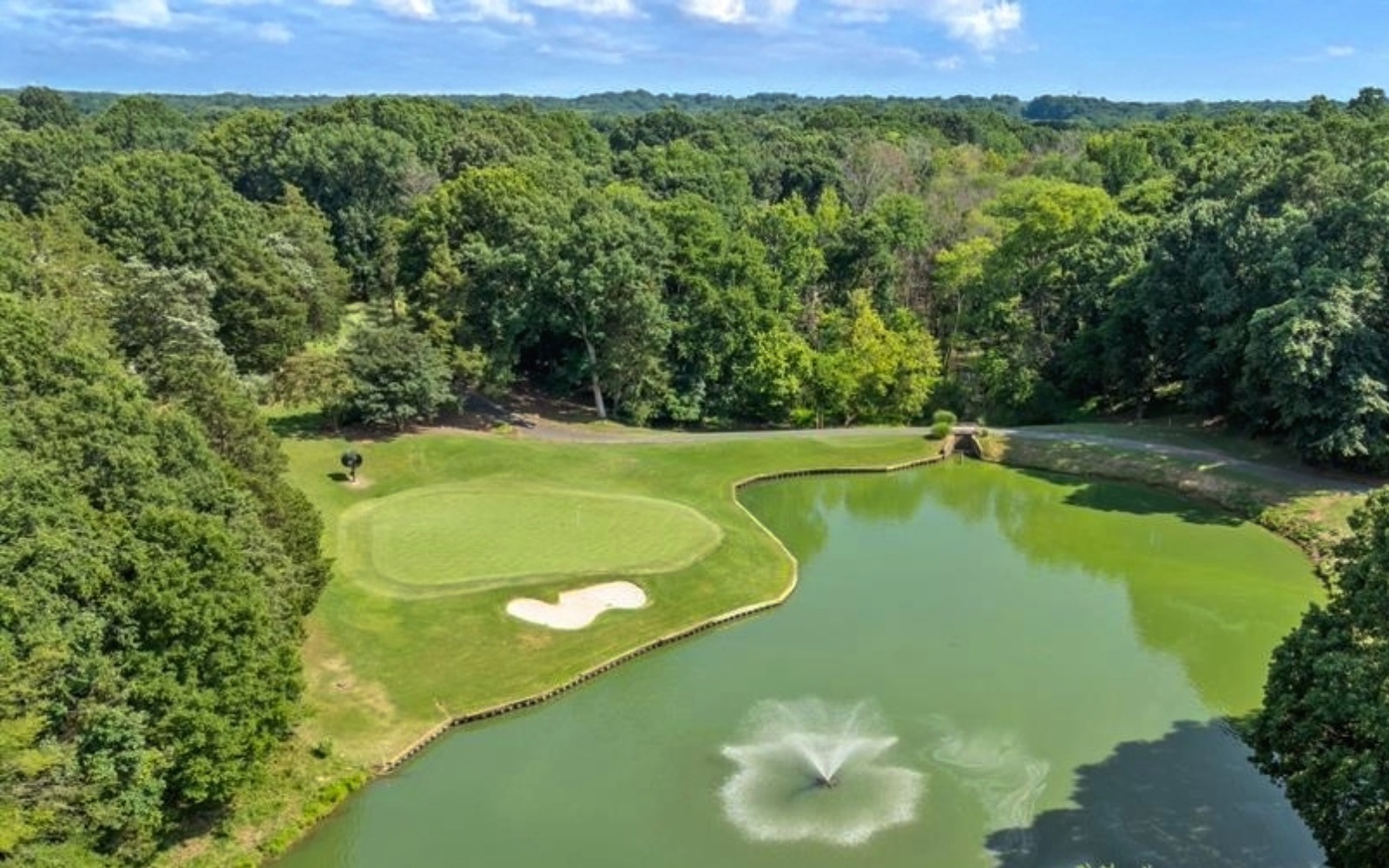 Raintree Country Club golf course in Charlotte North Carolina
