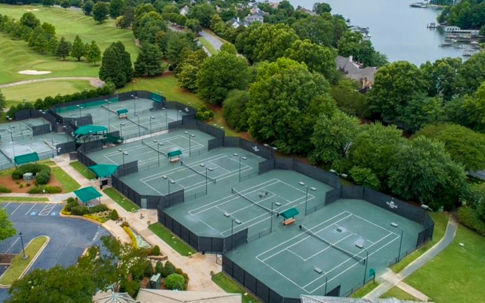 Tennis courts at The Peninsula Club in Cornelius North Carolina