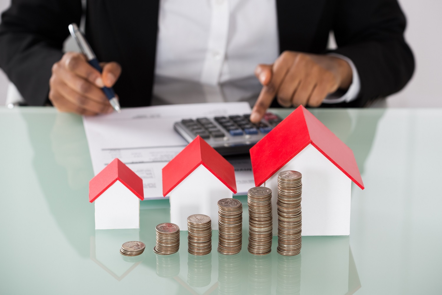 What Buyers and Sellers Should Watch For in Home Comps